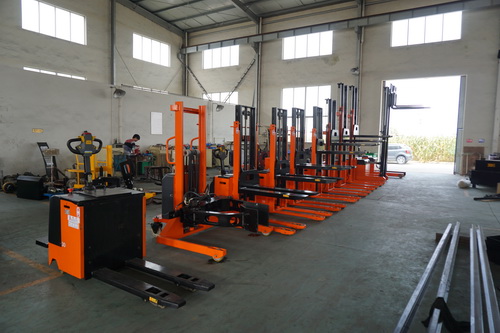 1車間內產(chǎn)品多 (9)_調整大小